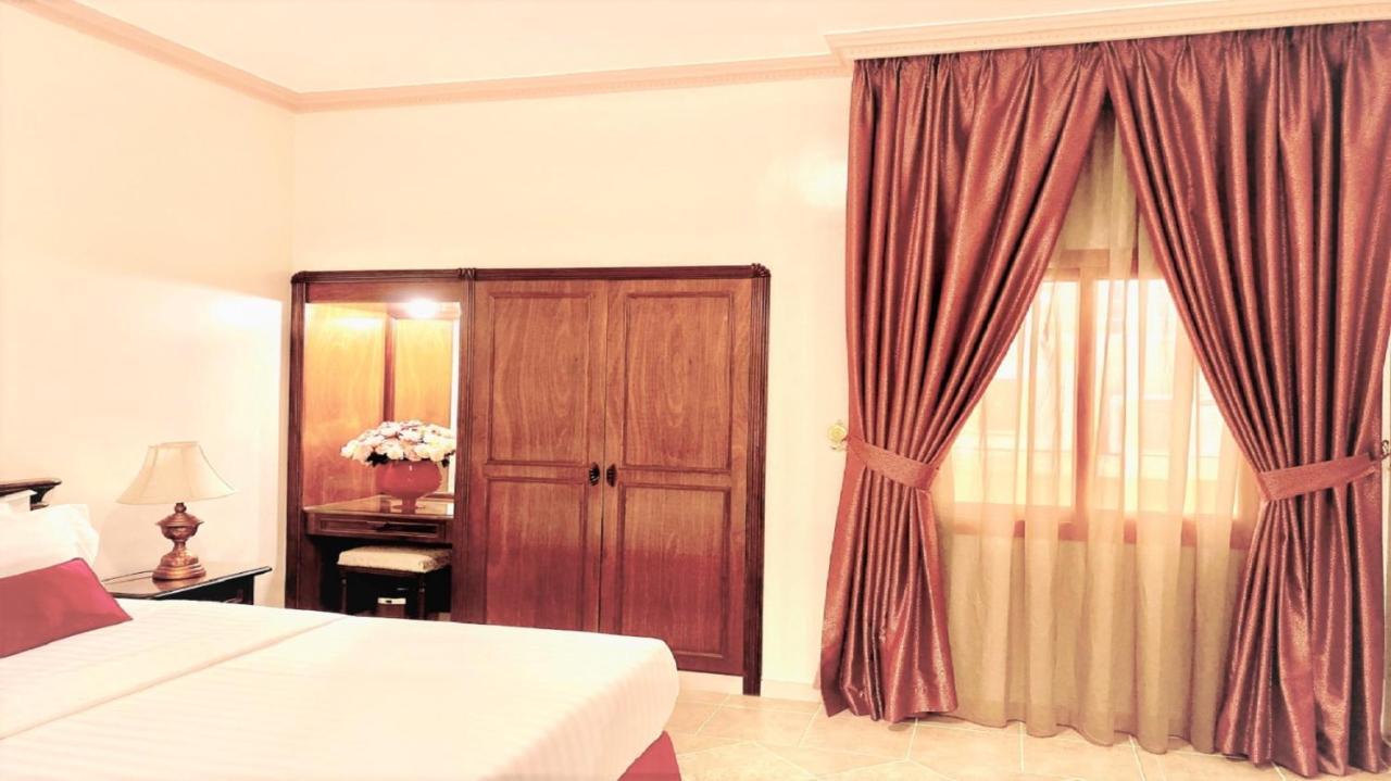 Rotana Hotel Jeddah Bagian luar foto