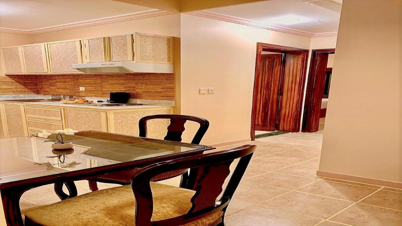 Rotana Hotel Jeddah Bagian luar foto