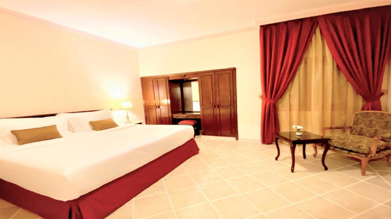 Rotana Hotel Jeddah Bagian luar foto