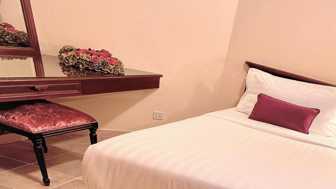 Rotana Hotel Jeddah Bagian luar foto