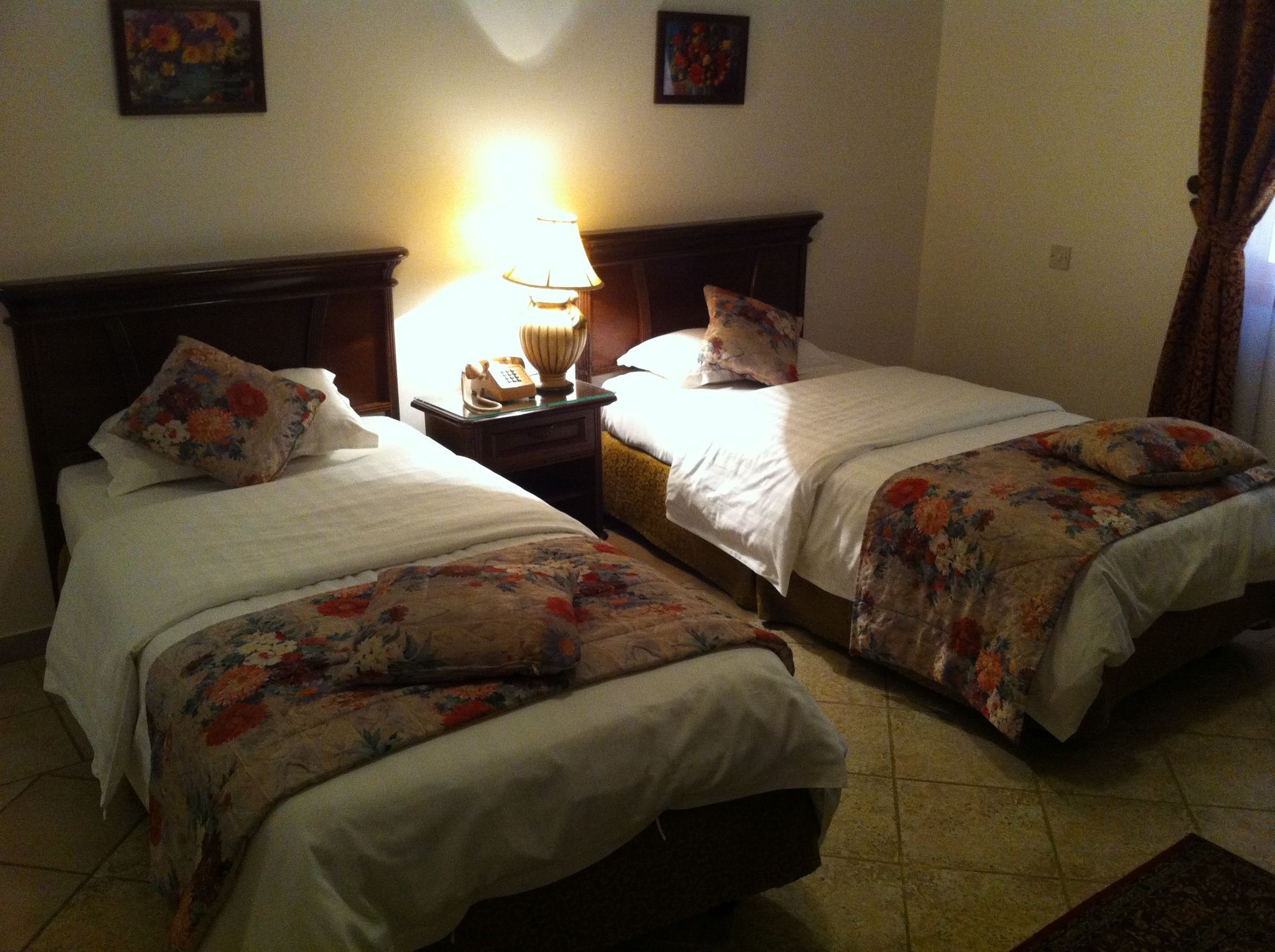 Rotana Hotel Jeddah Bagian luar foto